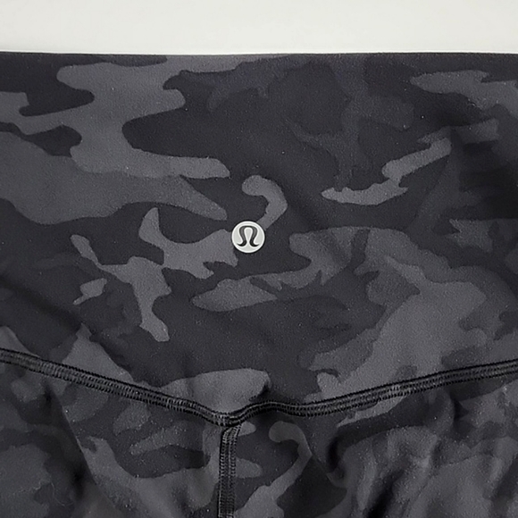 Lululemon Align Crop Legging Incognito Camo Black Grey Nulu High Rise Size 4 - Picture 3 of 11